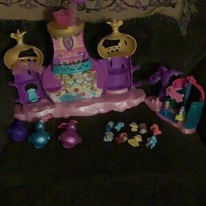 Teenie Genie Playsets